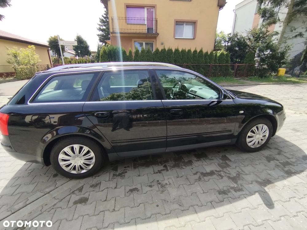 Audi A4 Avant 2 - 4