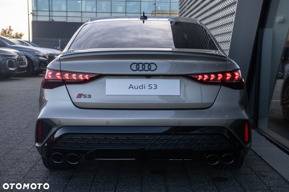 Audi S3 Limousine - 5
