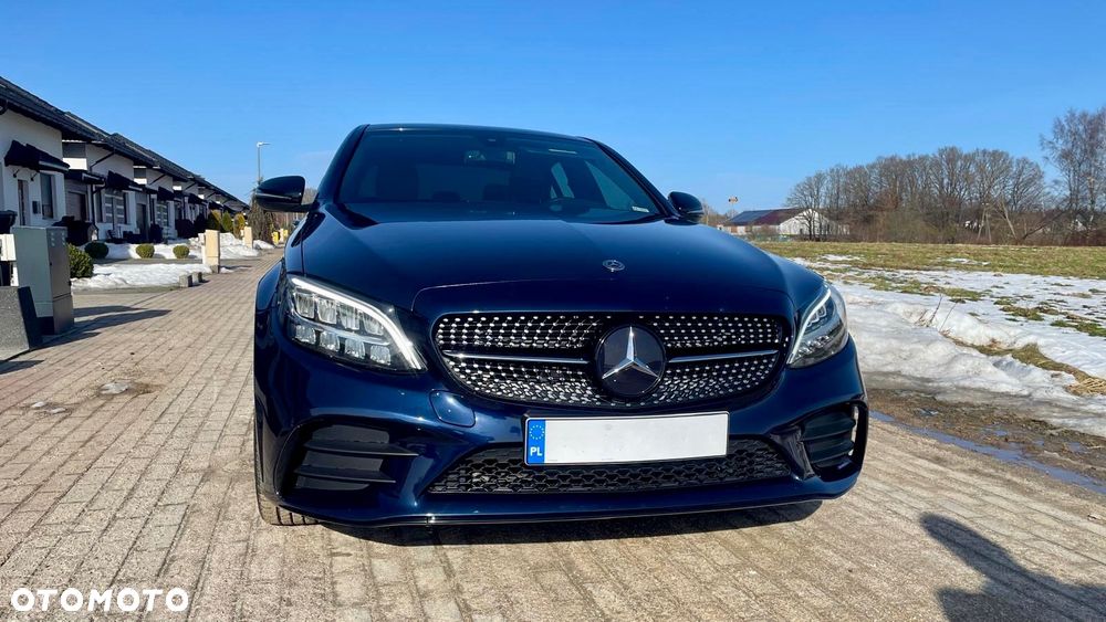 Mercedes-Benz Klasa C 300 4MATIC 9G-TRONIC - 1