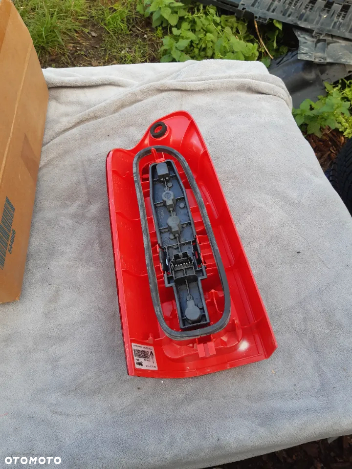 Lampa tylna prawa Renault Master II Opel Movano A Nissan Interstar I 7700352703 9160817 - 3