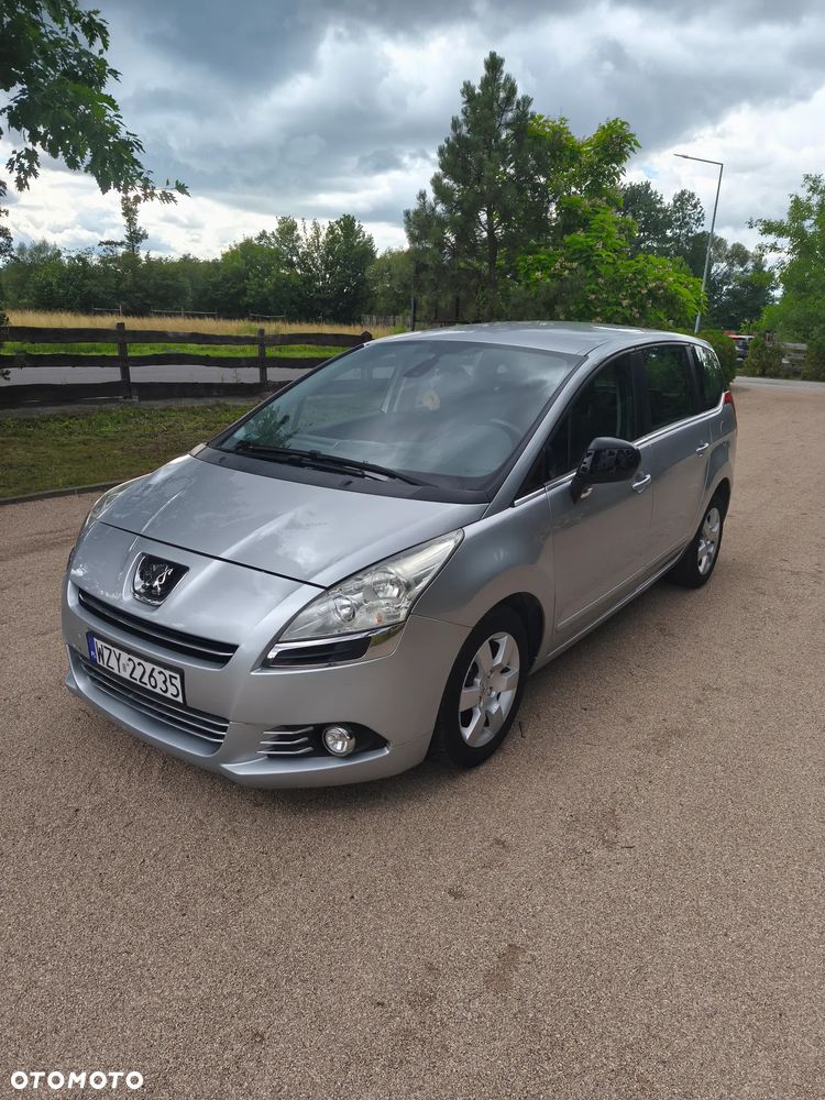 Peugeot 5008 1.6 HDi Premium - 1