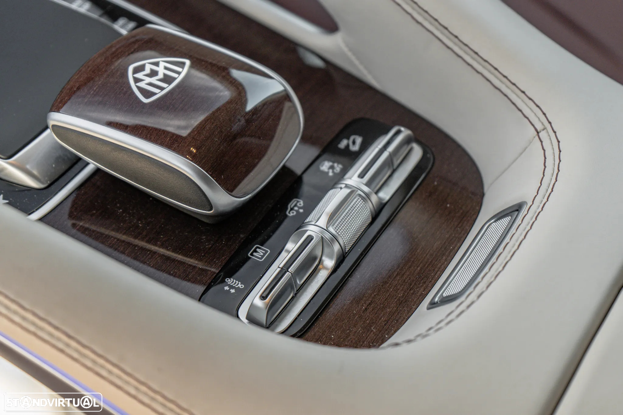 Mercedes-Benz GLS 600 Maybach 4Matic - 34