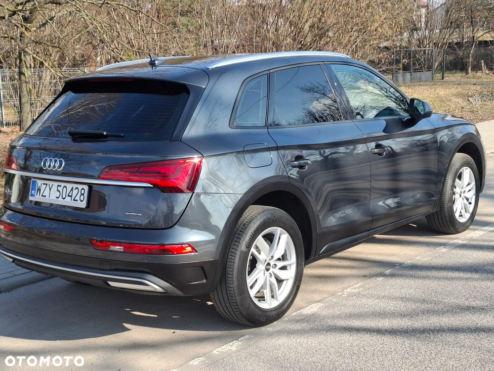 Audi Q5 40 TDI quattro S tronic S line business - 7