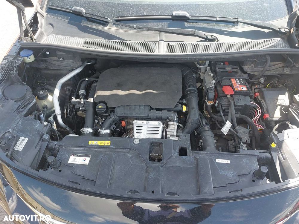 Peugeot 3008 PureTech 130 Stop & Start GPF Active Business-Paket - 16