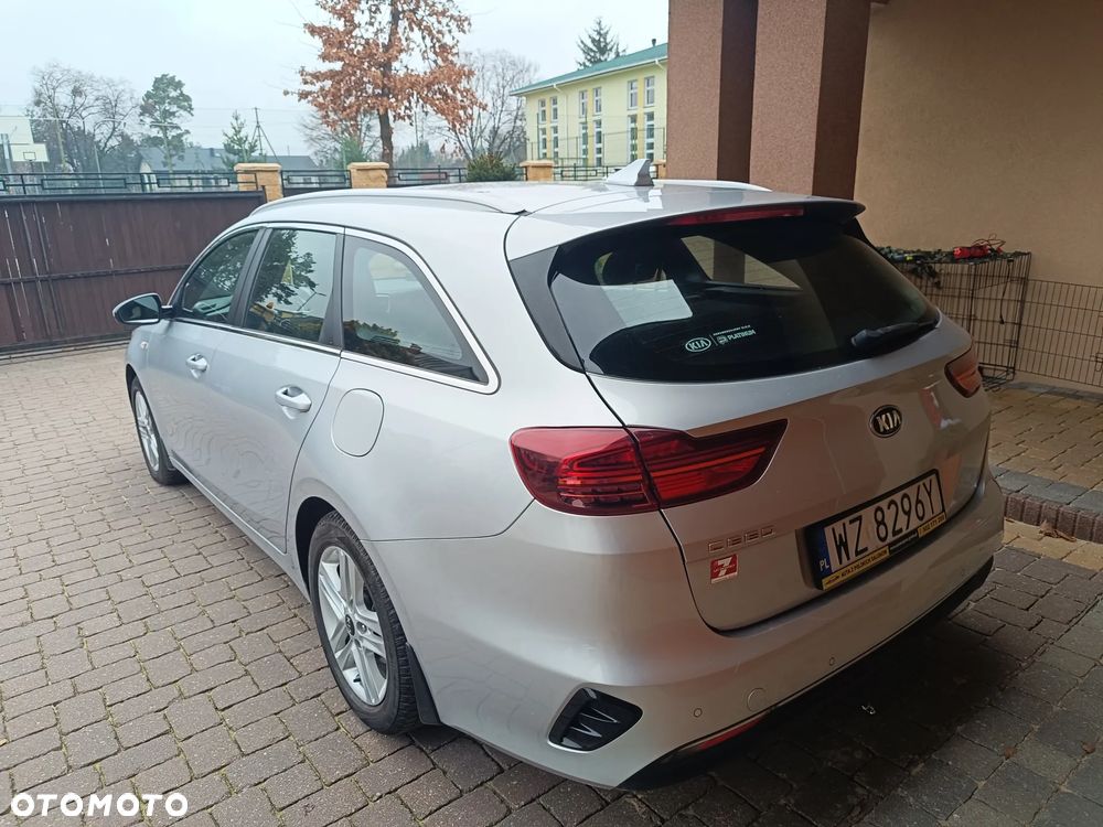 Kia Ceed 1.6 CRDi SCR M DCT - 7