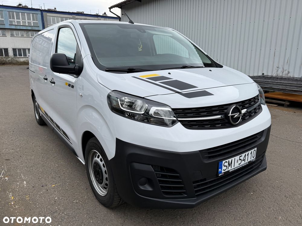 Opel Vivaro - 1