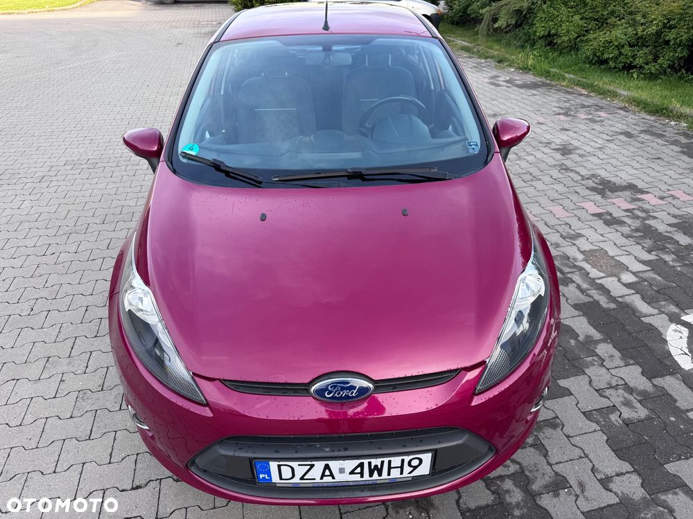 Ford Fiesta 1.25 Champions Edition - 28