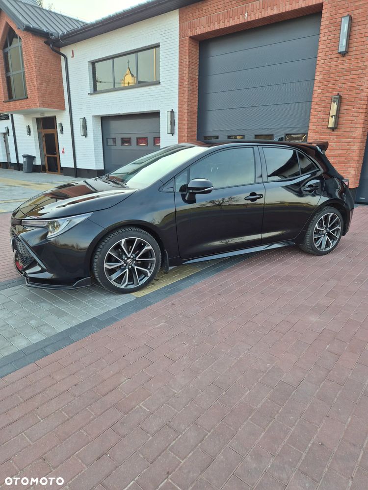 Toyota Corolla - 10