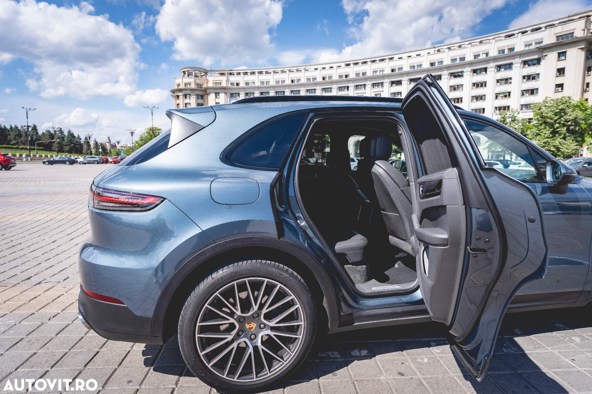 Porsche Cayenne S - 5