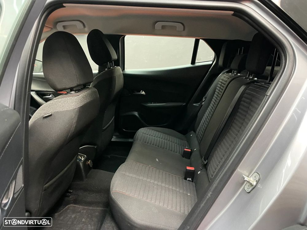 Peugeot 2008 1.5 BlueHDi Active Pack EAT8 - 6