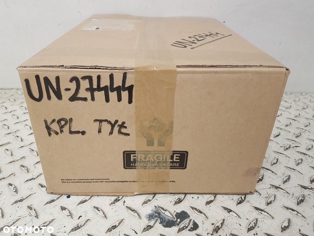 ORYGINALNY KOMPLET LAMPA PRZECIWMGIELNA TYLNA LEWA + PRAWA KIA SPORTAGE V 5 NQ5e 21-25 92405-R2000 - 11