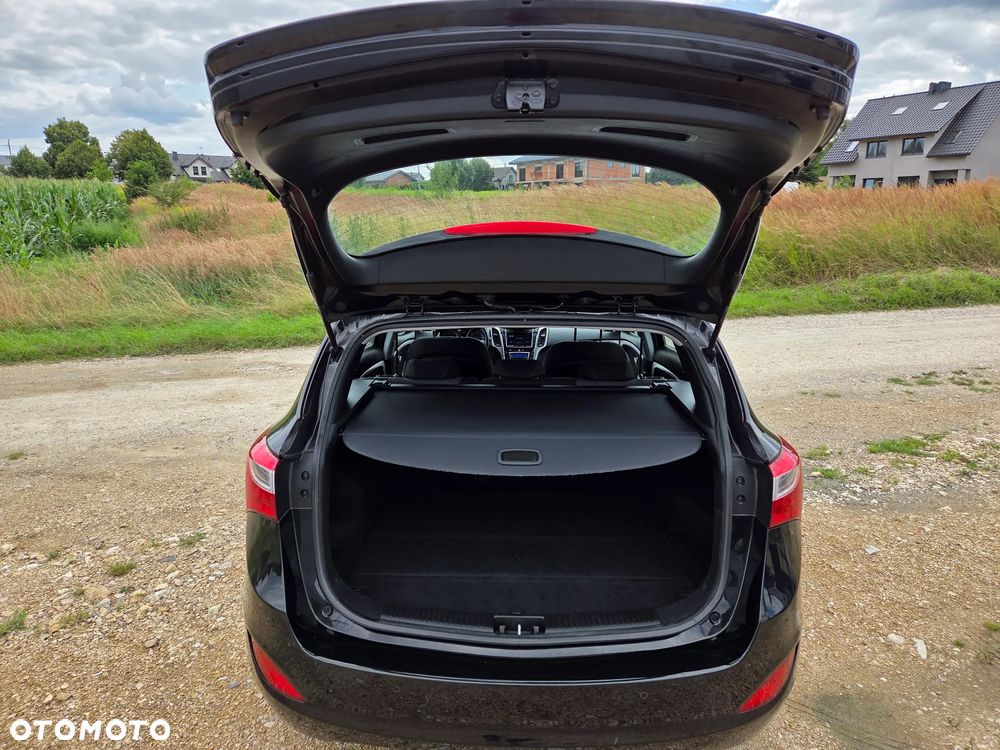 Hyundai i30 1.6 CRDi BlueDrive Comfort - 9