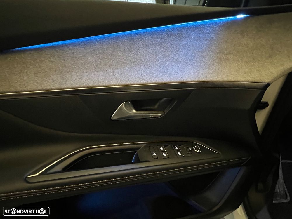 Peugeot 5008 1.5 BlueHDi GT Line EAT8 - 19