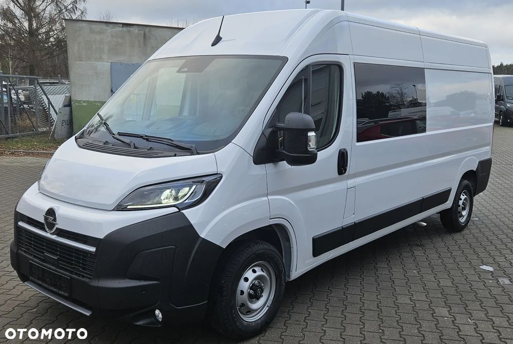 Opel Movano Załogowy - 9