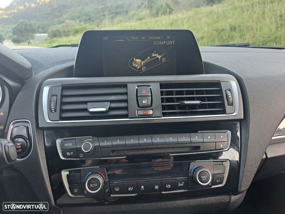 BMW 116 d Sport Line - 24