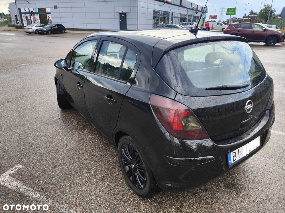 Opel Corsa - 4
