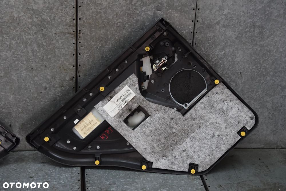 JEEP GRAND CHEROKEE WJ BOCZEK LEWY PRAWY TYŁ KPL. - 15