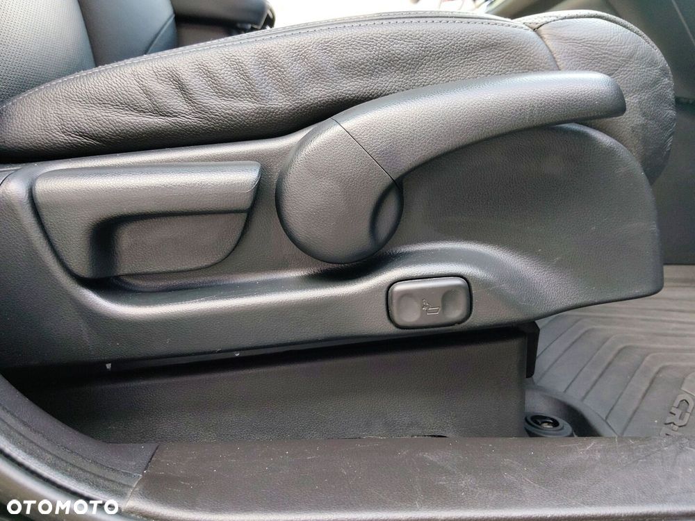 Honda CR-V 2.0 Executive - 37