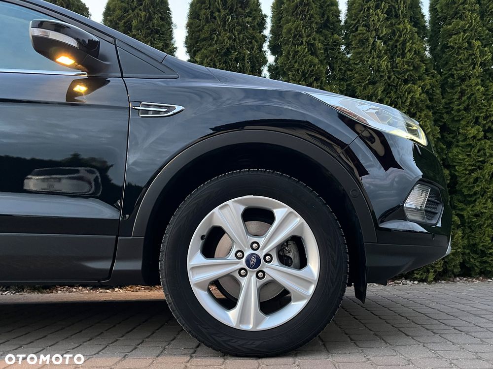 Ford Kuga - 40