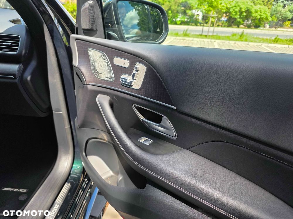 Mercedes-Benz GLE 400 d 4Matic 9G-TRONIC AMG Line - 10