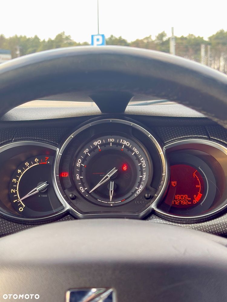 Citroën DS3 THP 150 SportChic - 9