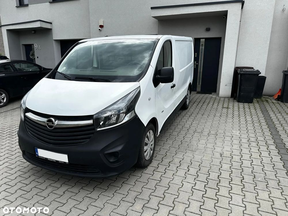 Opel Vivaro - 2