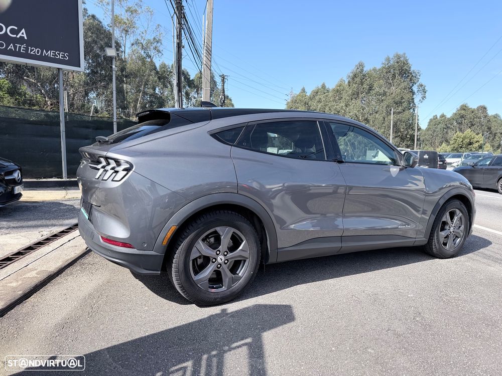 Ford Mustang Mach-E 75.7 kWh Base - 5