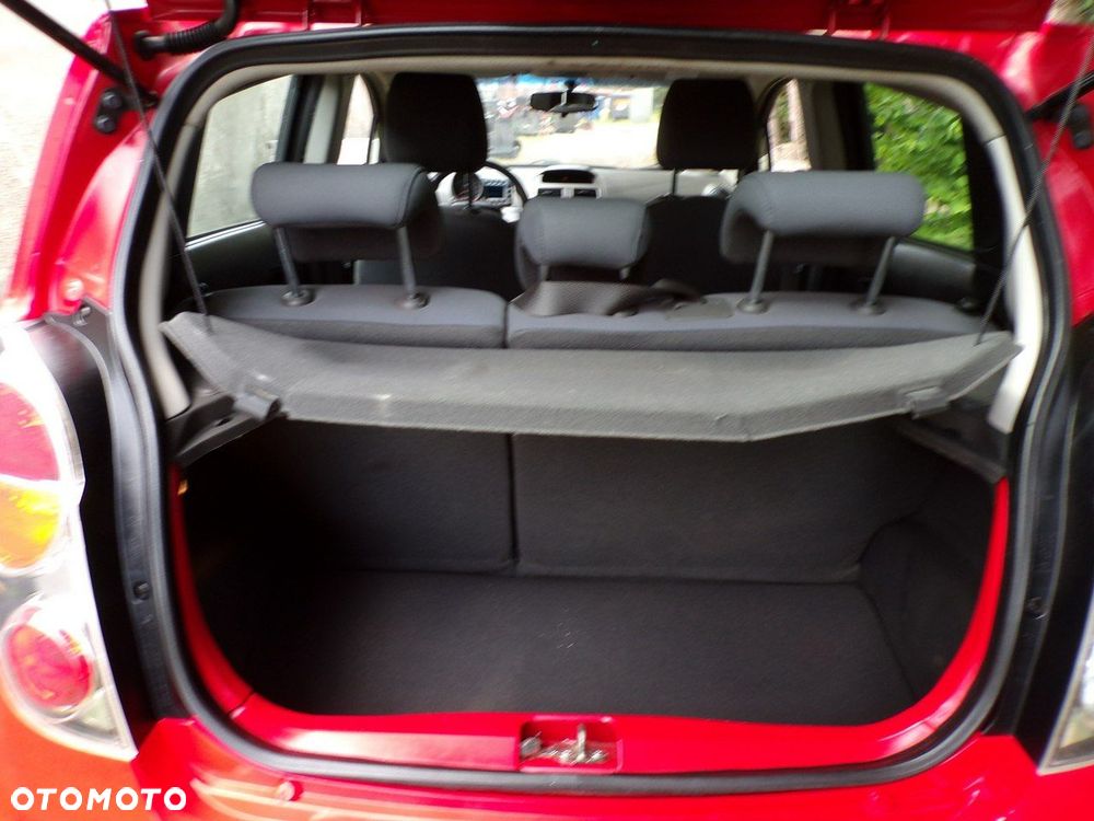 Chevrolet Spark - 26