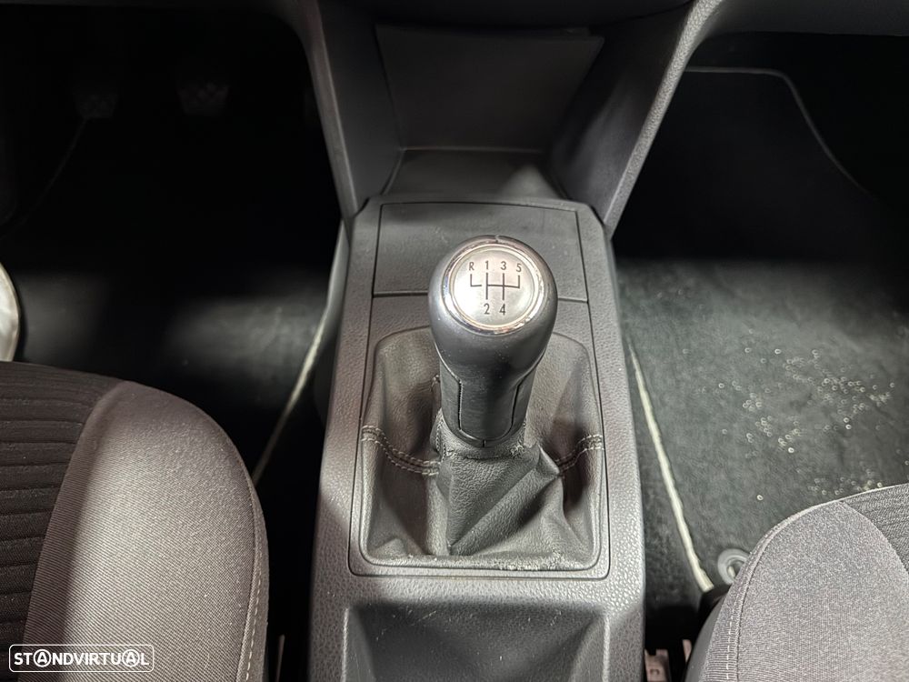 VW Polo 1.2 Highline - 28