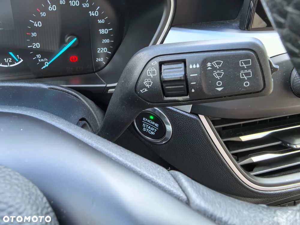 Ford Focus 1.5 EcoBlue SCR Connected - 34