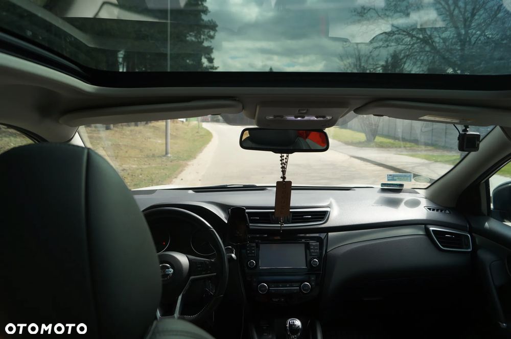 Nissan Qashqai 1.6 DIG-T Tekna+ - 16