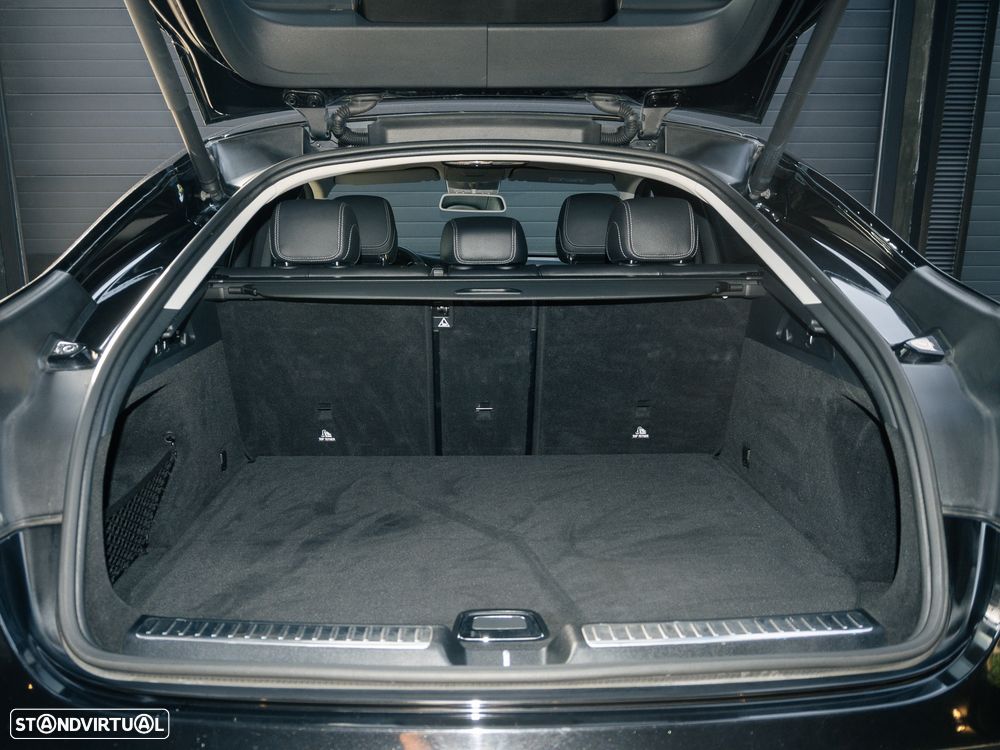 Mercedes-Benz GLC 250 d 4Matic 9G-TRONIC AMG Line - 52