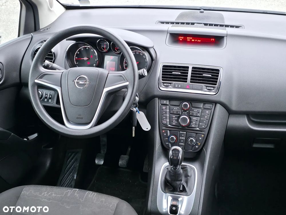 Opel Meriva - 13
