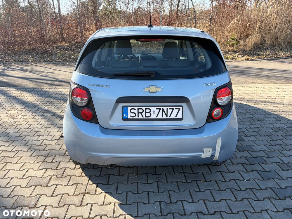 Chevrolet Aveo - 6