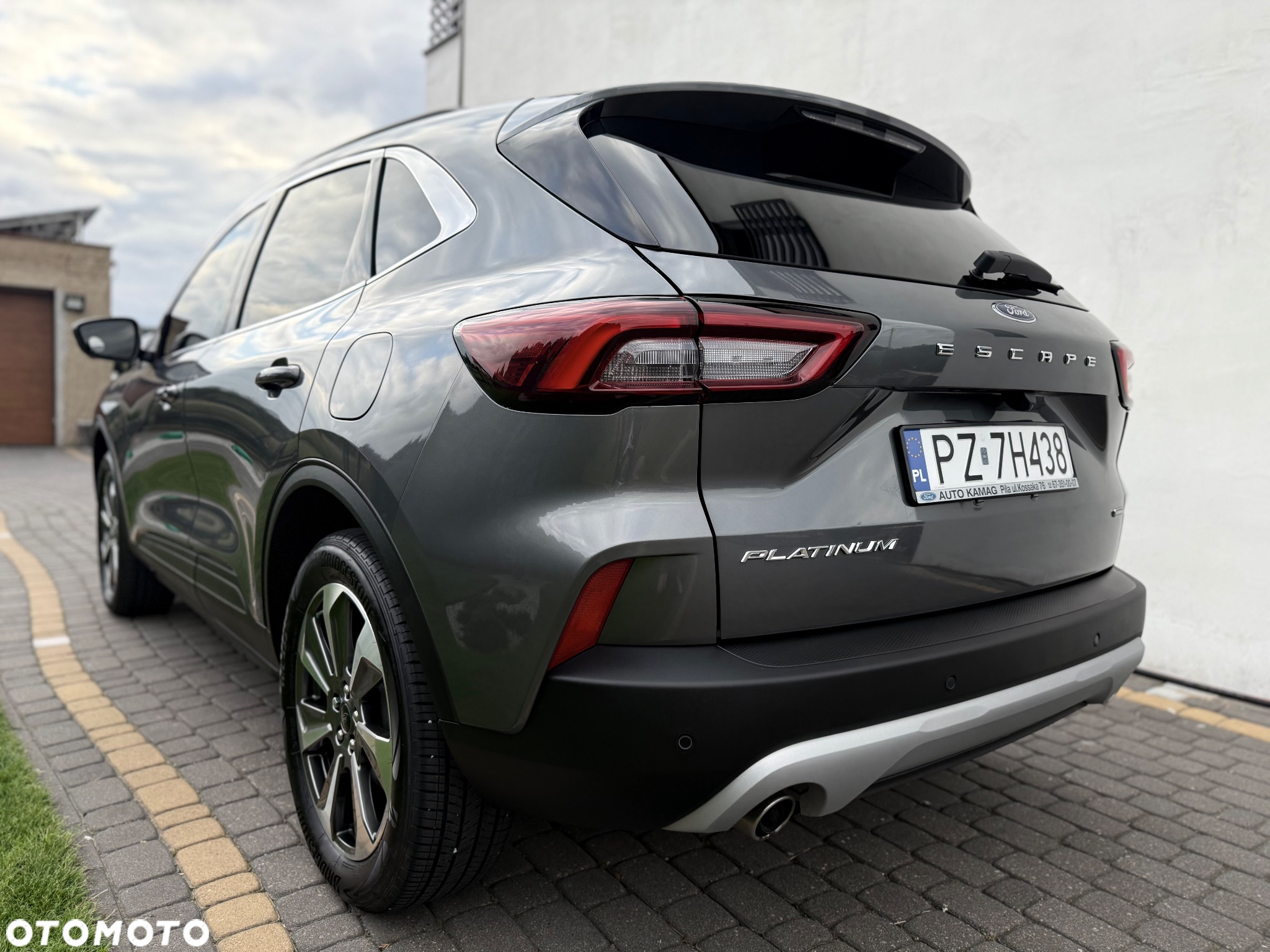 Ford Kuga - 5