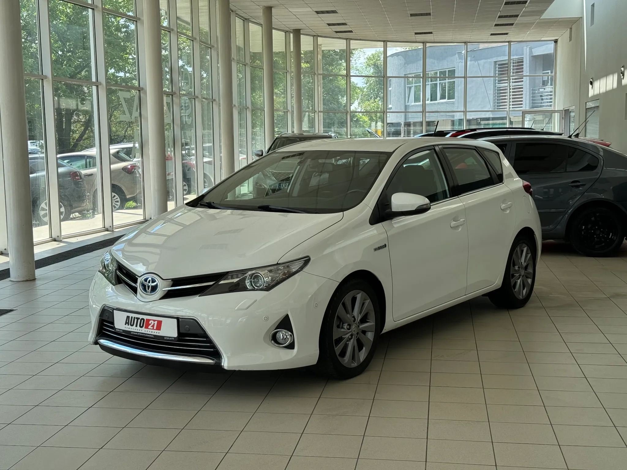 Toyota Auris 1.8 HSD Sol - 38