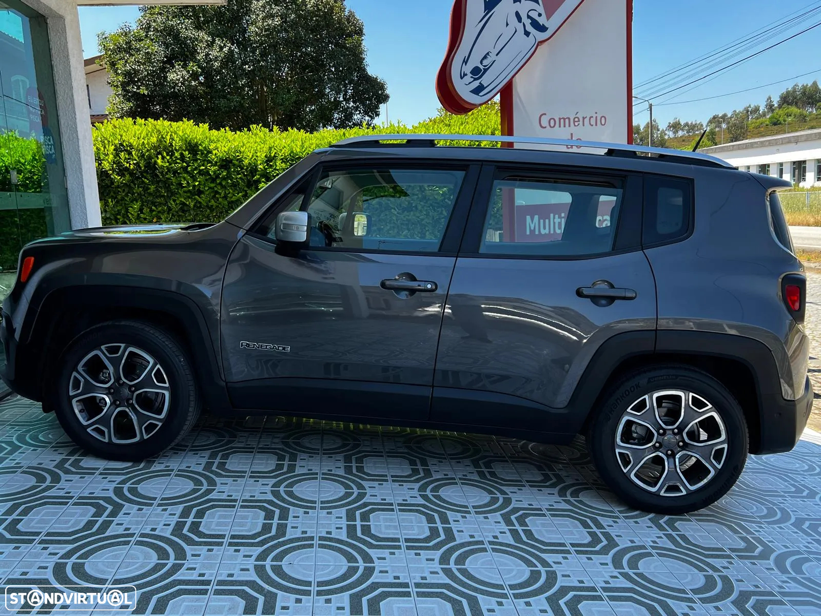 Jeep Renegade 1.6 MJD Limited - 27