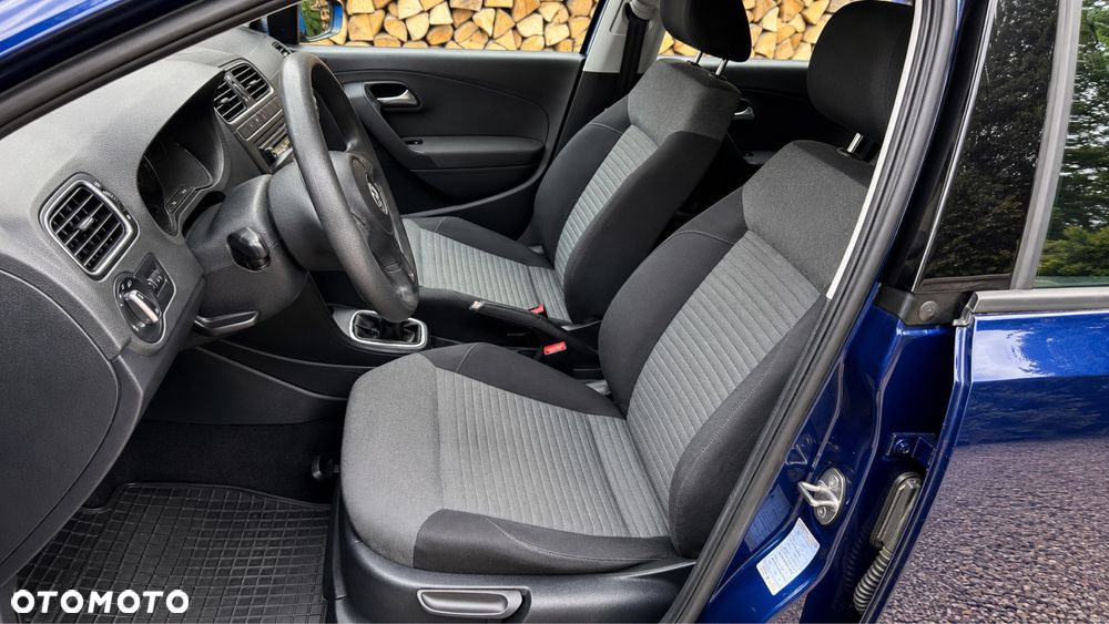 Volkswagen Polo - 7