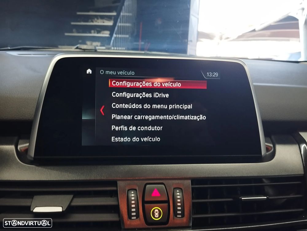 BMW 225xe Active Tourer Advantage - 33