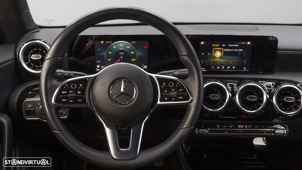 Mercedes-Benz CLA 180 d Shooting Brake Business Solutions.Grande Frota Aut. — fotografia 18