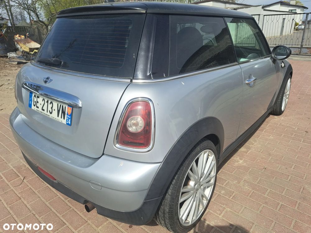 MINI ONE Standard - 4