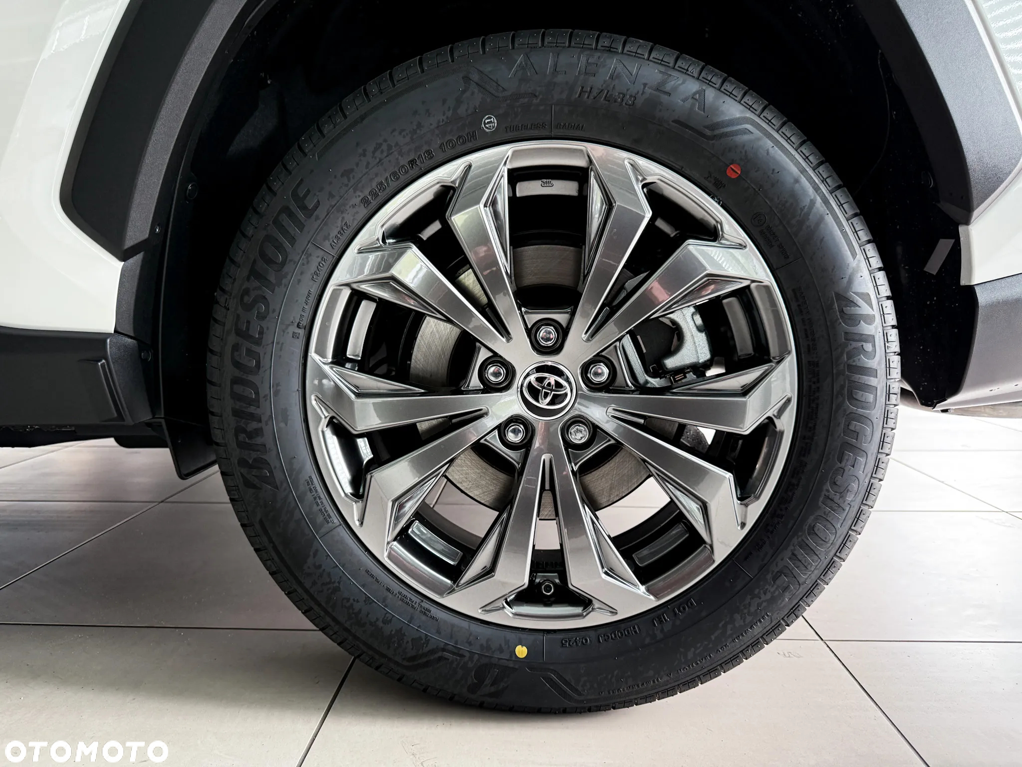 Toyota RAV4 - 4