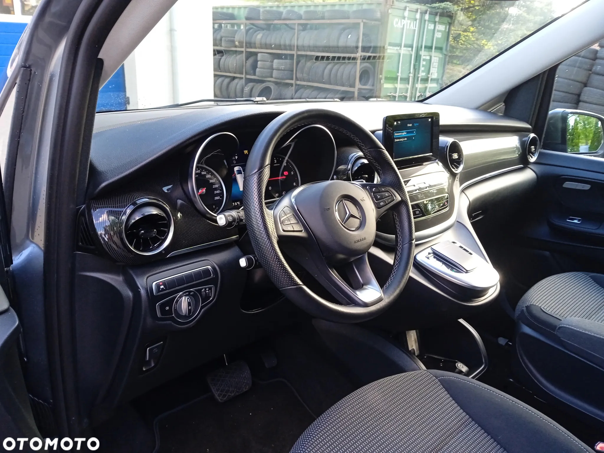 Mercedes-Benz Klasa V 220 d 9G-Tronic (d³ugi) - 26