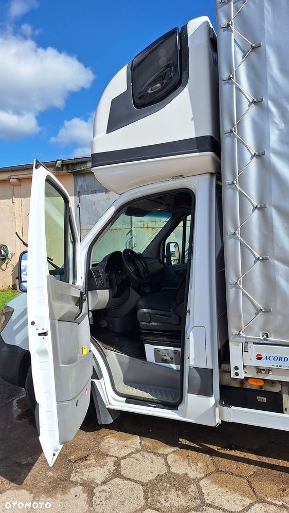 Mercedes-Benz Sprinter - 5
