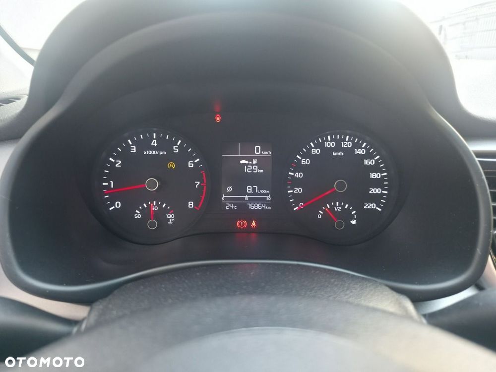 Kia Rio - 21