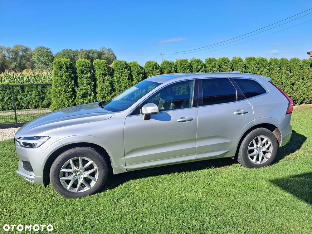 Volvo XC 60 B5 B AWD Momentum Pro - 1