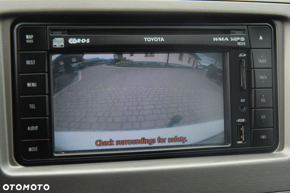 Toyota Avensis - 37