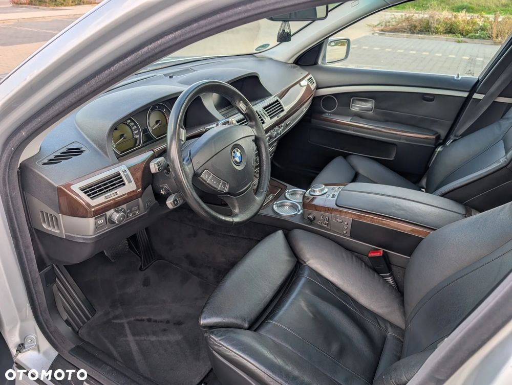 BMW Seria 7 730d - 12