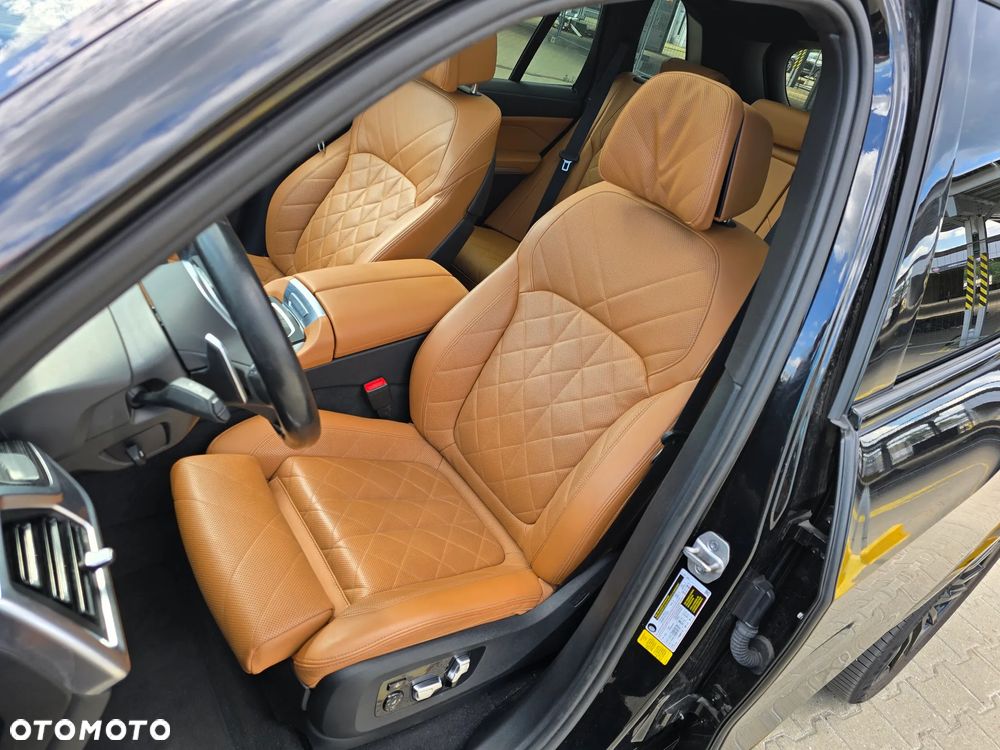 BMW X5 - 16