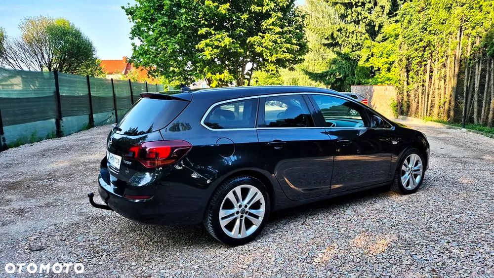 Opel Astra 1.4 T Cosmo EU6 - 13